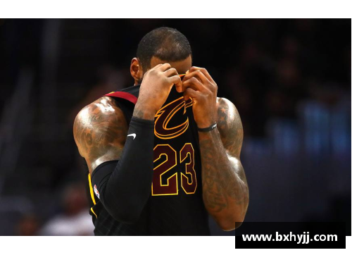 U8国际NBA重磅瞬间：巨星被对手飞身封盖，全场球迷狂欢掌声雷动