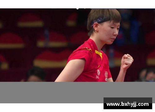 U8国际国乒国羽一家亲！王曼昱带何冰娇现场看比赛，亚锦赛今天正式开启 - 副本